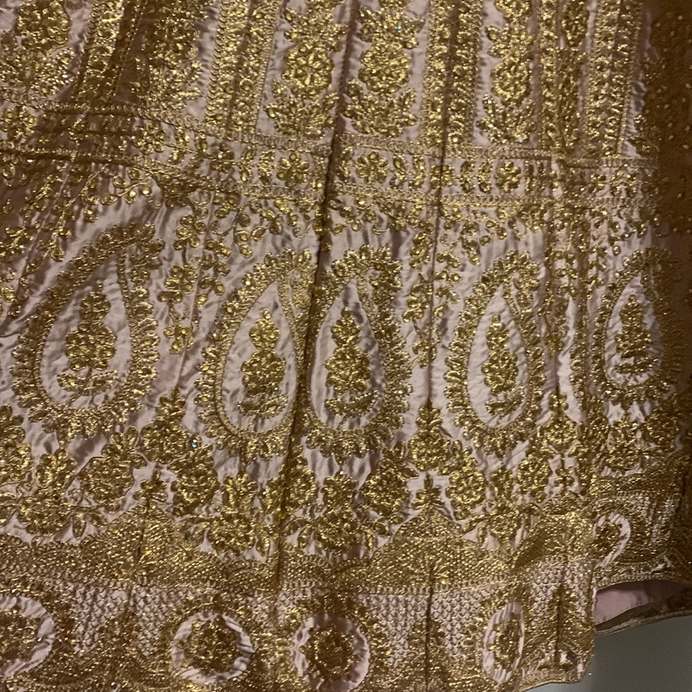 Mauve And Gold Mehndi Lehnga Dress View 4